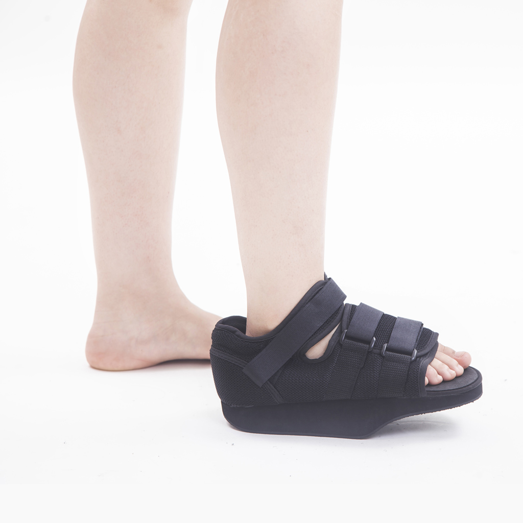 orthopedic non slip shoes