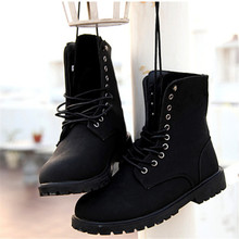 New Brand Designer Men Boots Fashion Lace Up Mid Calf Shoes Vintage Martin Boots Work Safety Male Shoes High Top Winter Shoes