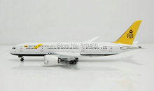 Free Shipping!1:400 JC wings Royal Brunei Airlines model B787 scale plane model airline souvenir gift diecast model