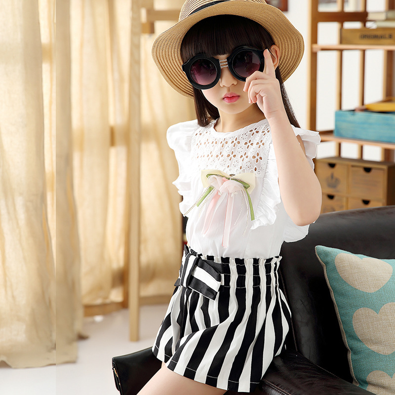 http://g01.a.alicdn.com/kf/HTB1CBgwHVXXXXaBXXXXq6xXFXXXP/Teenage-Girls-Clothing-Set-for-Summer-Kids-Suit-Sets-2PCS-Flare-Sleeve-Top-Stripe-Bow-Shorts.jpg