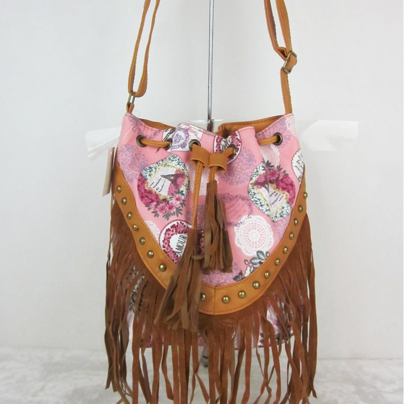 2076231813_1375567897