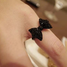 Vintage Fashion Cute Black Rhinestone Butterfly Bow Rings Jewelry Hot Selling Accessories For Women Wholesale 2016 NZ291