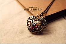 New 2015 Fashion Vintage Jewelry Temperament Hollow Out Color Carved Pearl Bead Heart Pendants Women Necklace