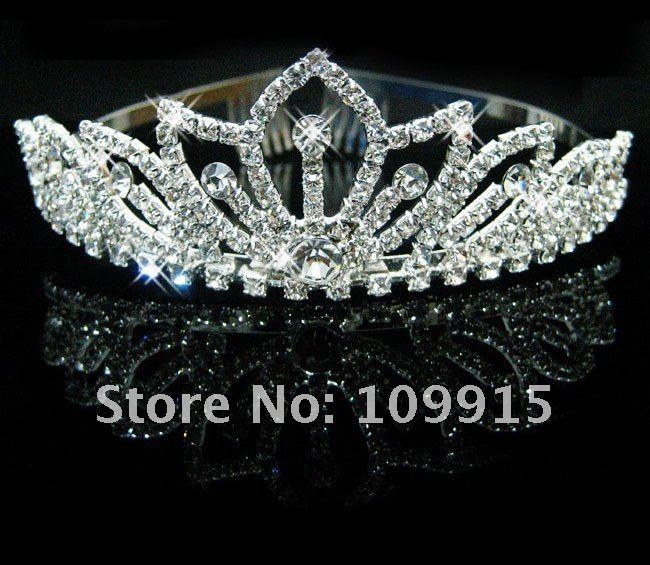 Pretty Silver Crystal Rhinestone wedding bridal crown tiara Free Shipping