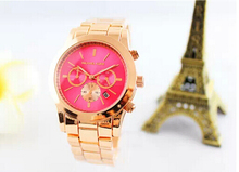 Free shipping New Style Fashion Bear luxury brand watches Women gold Watches Lady Rhinestone Quartz famous
