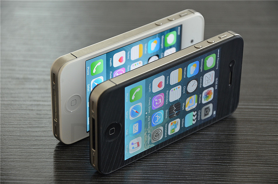 100% Original Apple iPhone 4S Unlocked Phone 16GB/32GB/64GB 3.5"IPS IOS 8 Dual Core 8MP NFC WIFI GPS 3G WCDMA Smart Mobile Phone