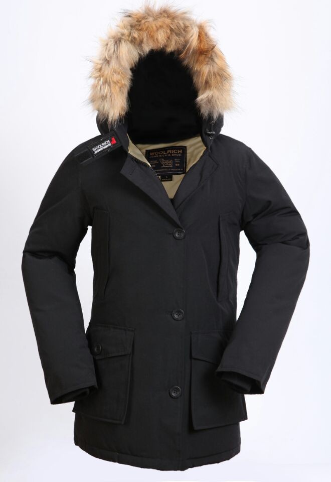 smanicato moncler uomo prezzo smanicato moncler uomo prezzo