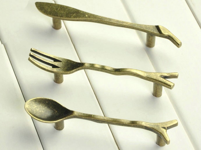 6PCS/Lot Retro Bronze color Knife/Spoon/Fork Tableware Zinc Alloy Kitchen Cupboard door knob Cabinet Wardrobe Drawer Pull Handle