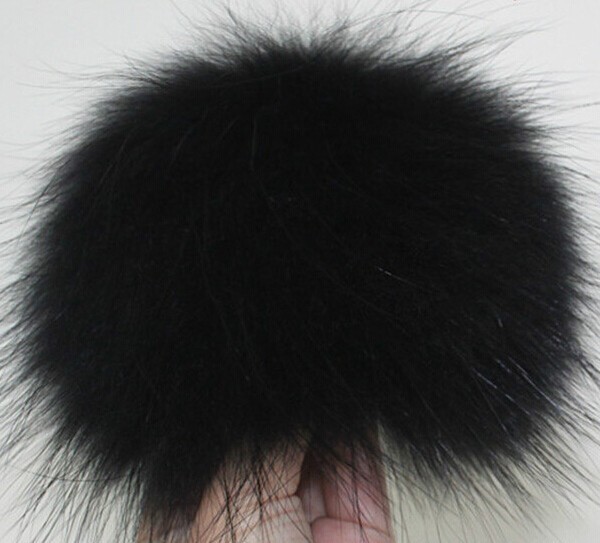 Free shipping 100pcs 100% real Raccoon Fur Ball D13 quality fur pompoms for winter Skullies Beanies hat cap bagskey free ship (2)