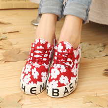 New Sweet Flower Print Lace Up Women Sneakers Fashion Casual Low Top Canvas Shoes Black Letter