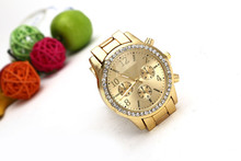 The new 2015 quartz watches gold rhinestone business watches luxury leisure fashion ms steel band watches