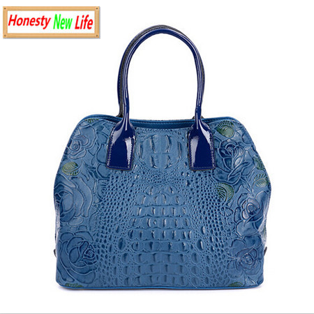 http://g01.a.alicdn.com/kf/HTB1FjtcHVXXXXbdXpXXq6xXFXXXx/Small-Crocodile-flower-embossed-patent-genuine-leather-font-b-ladies-b-font-font-b-handbags-b.jpg