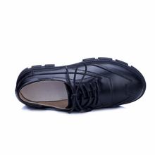 High Quality 2016 Genuine Leather Flats Shoes Fashion Western Style Flats Spring Thick Sole Platform Shoes