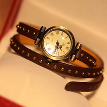 Hot sale fashion vintage rivet quartz watch long leather strap watches female women dress watch