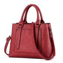 2016 New women retro handbags fashion shoulder messenger bag classic women bags KLY8875bag