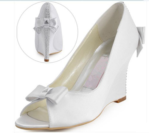 Shop by category aqui-tarjetas.ml offers wedding shoes white with bow products. About 33% of these are women's dress shoes, 4% are children's dress shoes. A wide variety of wedding shoes white with bow options are available to you, such as spring, autumn.