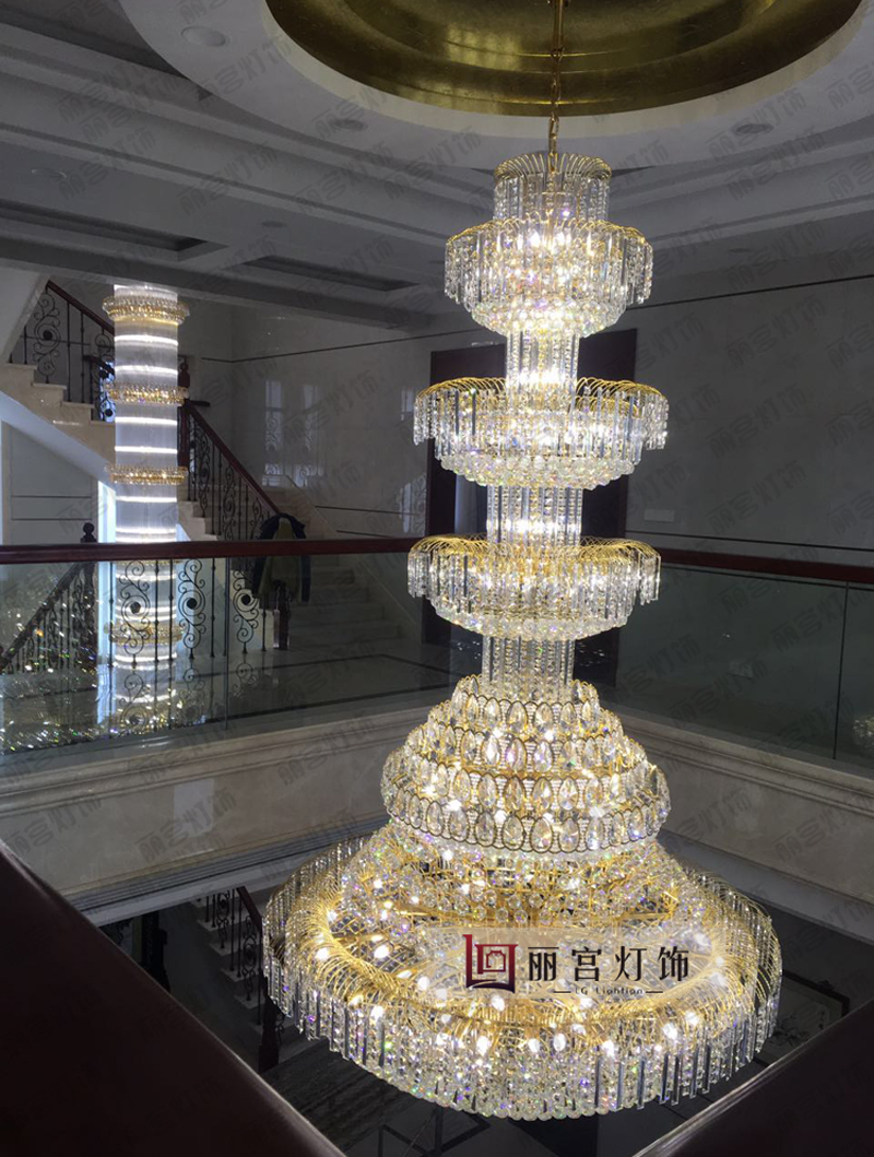 Acquista all'ingrosso online hotel chandelier crystals da ...