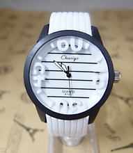 New Arrival Fashion Design Sports Silicone Watch Men Women Students Quartz Wrist Watches Relogios Feminino cg