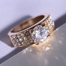 New 2015 America fashion size 8 Retro Fashion Gold Plated Cubic Zirconia crystal Rings Wedding Ring