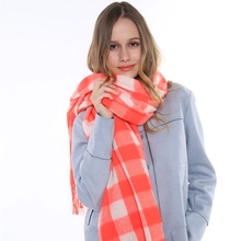 New Arrival Famous Brand Design Warm Oversize Shawl Wrap Tassels Pink And White Tartan Plaid Wool Blend Scarf For Women Winter