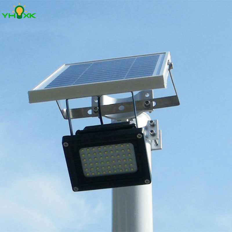 Outdoor Waterproof Solar Floodlight 54 LED Spotlight Focused Solar LED Flag Light with Hardware for Flag Poles For Wal Driveway Outdoor Waterproof Solar Floodlight 54 LED Spotlight Focused Solar LED Flag Light with Hardware for Flag Poles For Wal Driveway