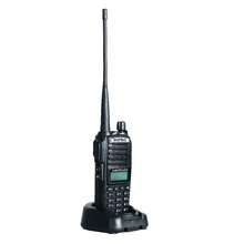 Portable Radio BaoFeng UV-82 5W 10KM Walkie Talkie amateur radio,Hot Sale Pofung handie talkie uv 82 ham radio free headset