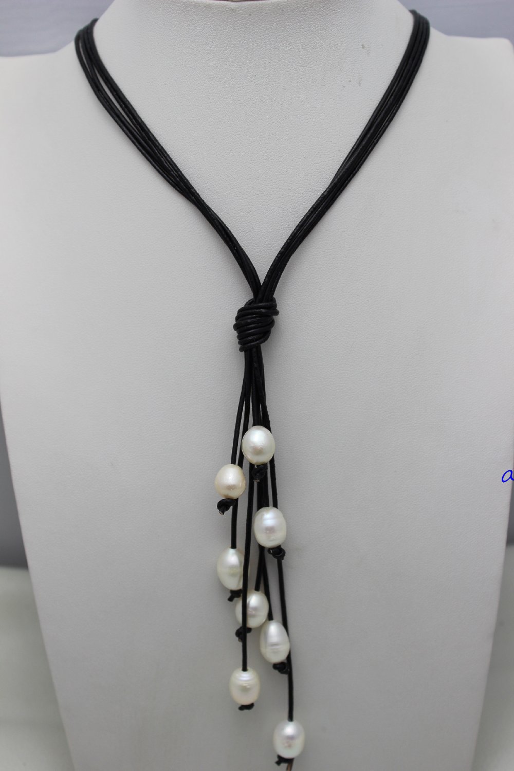 4 strands      nacklace 10 x 12  20.5 