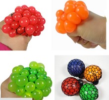 Free Shipping Vent Grape Ball Venting Toy Funny Goods Decompression Tricky Toys Squeeze Ball Halloween April Fools’ Day Gifts