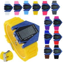 Vogue hombres de militar a prueba de agua de la aptitud deportiva de cerámica del estilo del aeroplano en forma de luz LED reloj Digital