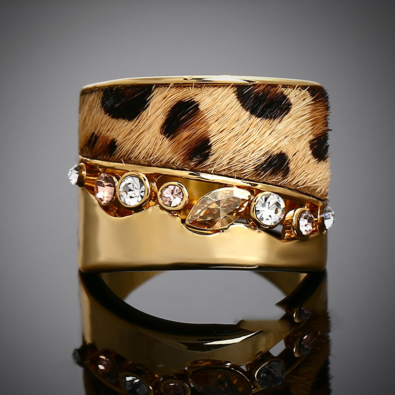 Fashion Brand Vintage Jewelry Ring 18K Gold Leopard Print Fur Cubic