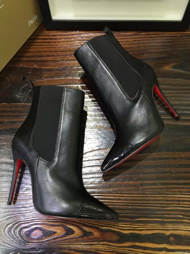 red bottom heels original