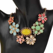 Fashion Vintage Jewelry Retro Copper Shourouk Crystal Collar Necklaces Pendants Acrylic Flower Statement Collar Necklace women