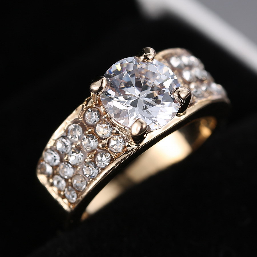 New 2015 America fashion size 8 Retro Fashion Gold Plated Cubic Zirconia crystal Rings Wedding Ring
