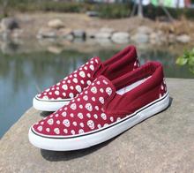 2015 spring and summer sets of foot men s casual flat bottom canvas shoes couple shoes