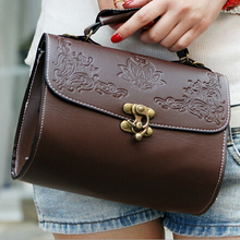 Free shipping / 2015 New / European style / women bag / retro package / carved / Messenger bag
