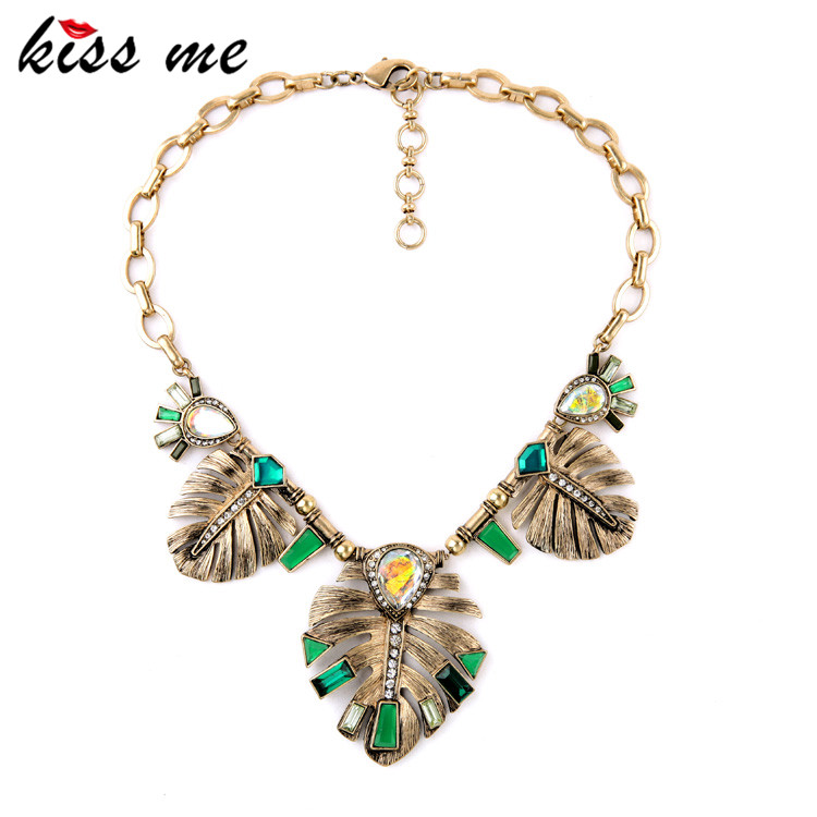 Classic Statement Jewelry New Arrival Alloy Leaves Necklaces Pendants Factory Wholesale