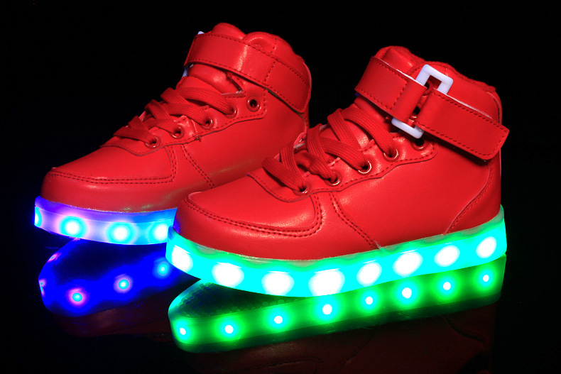 kids sneakers with lights