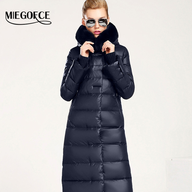 Новая Зимняя Коллекция MIEGOFCE 2016 Теплый Женский Зимний Пуховик Теплая Женская Парка Средней Длинны с Воротником из Меха Кролика Зимнее Пальто для Женщин в Европейском стиле
