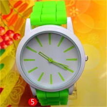2015 fashion Classic Geneva Silicone quartz Watch women dress watch Silicone Jelly watches Casual wristwatch relogio