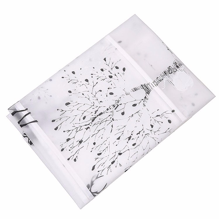 2883214747_111766886