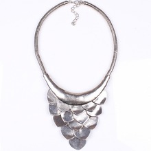 Vintage Jewelry Silver Plated Romantic Heart Choker Necklace For Women Dress Wholesale Price XAJ1