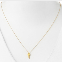 Hot Sale Sparkling Key gold Pendant necklace Key golden18k Statement NecklaceFor Women Jewelry Has Infinite Love
