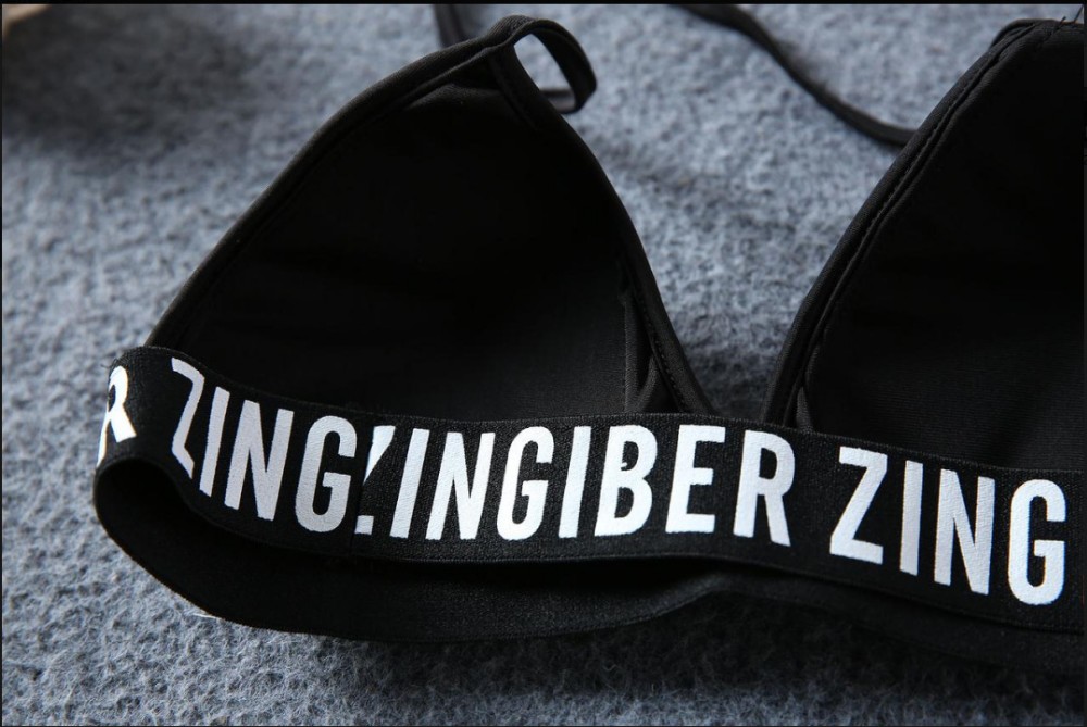 2929034028_395938987