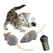 Funny Wireless RC Rat Mice Mouse Novelty Remote Control Cat Dog Toy Mouse Pet Gift Color Randomly