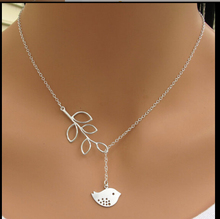 N605 Hot Selling New Style Fashion Vintage Femal Fish Leaves Short Necklace Pendant for Women Wedding