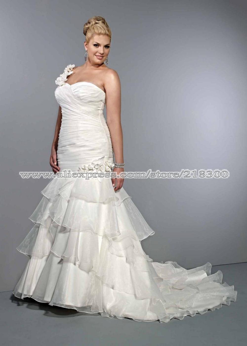 Size 40w wedding dress