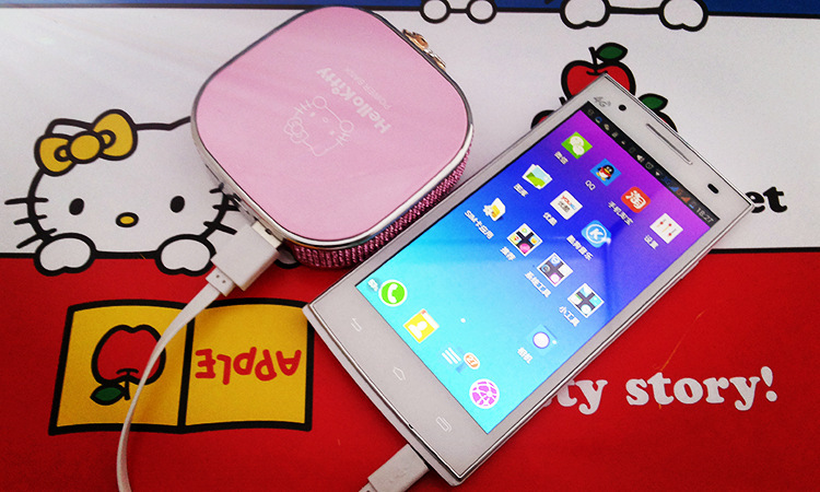   Hello Kitty  MD    iphone Android    12000    