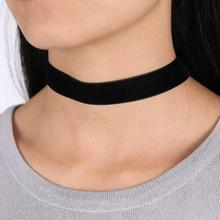 2015 New Adjustable Black Velvet Ribbon Choker Black Pearl Vampire Restoring Silver Pendant Necklace Christmas Hot