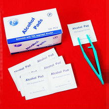 Portable 100pcs Box Alcohol Swabs Pads Wipes Antiseptic Cleanser Cleaning Sterilization First Aid Home