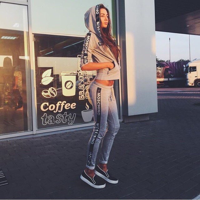 New-Brand-Autumn-Women-Hooded-Letter-Print-Tracksuits-Set-Sweatshirt-Hoodies-pants-Sports-Suit-Set.jpg_640x640